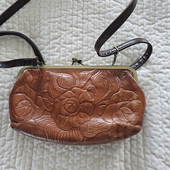 Patricia Nash Floral Embossed Tan Crossbody Leather Bag - Picture 1 of 2